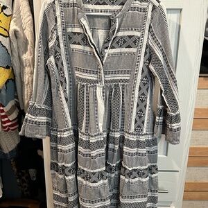 Tiered Black & White Patterned Long-Sleeve Dress
